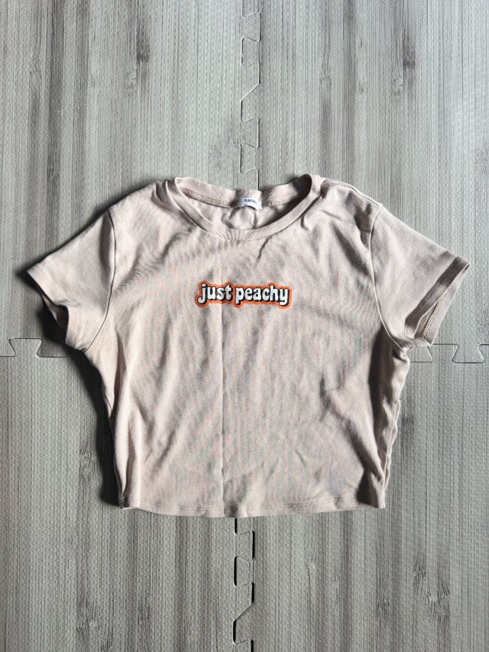 Garage Women's Just Peachy Baby Crop Tee